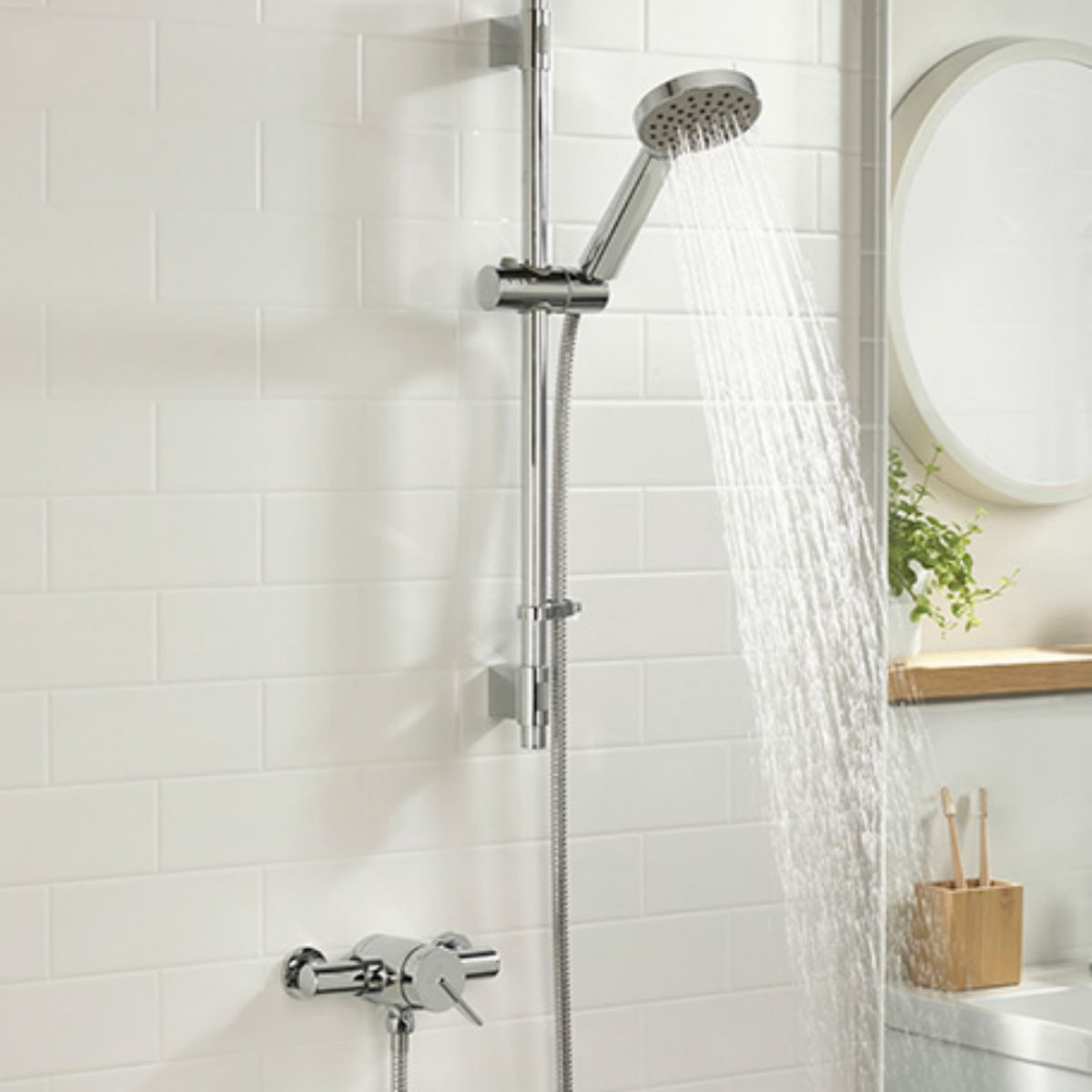 BRISTAN SOQ3 SHXAR C SONIQUE 3 SURFACE MOUNTED THERMO SHOWER & KIT CHROME