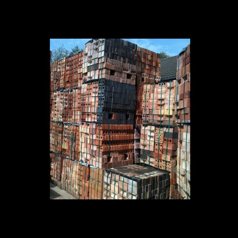 OLD STOCK MIXED REJECT FACING BRICKS 65mm (400 PACK)