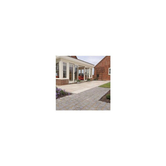 BRADSTONE GRANITE TUMBLED SETTS 200 x 100 x 30mm DARK GREY 23163
