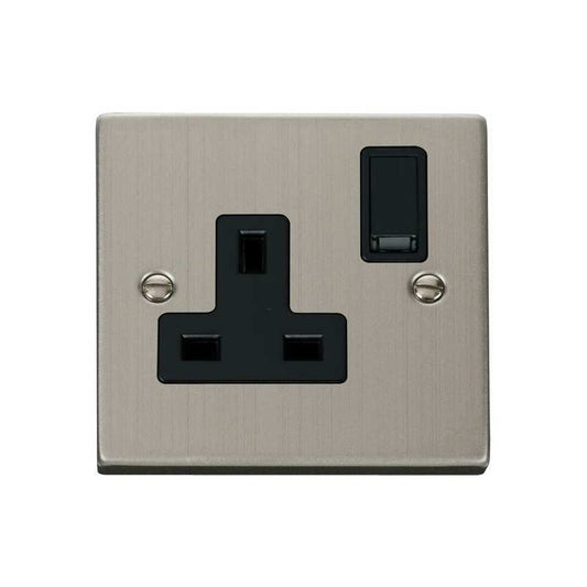 CLICK VPSS035BK 1 GANG 13A DPUK SOCKET