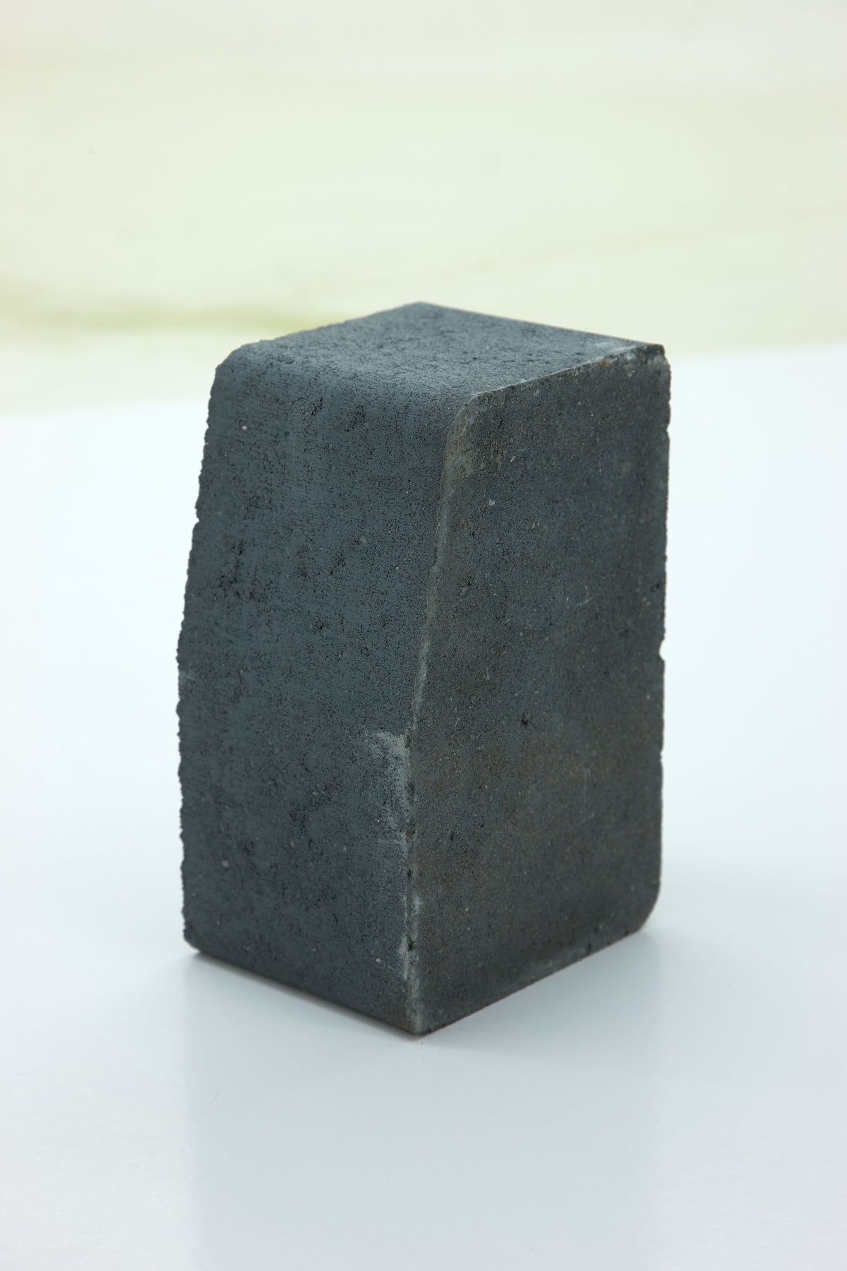MARSHALLS (SCOTLAND) KEYKERB KS SMALL STD DUAL PURPOSE (BN/SP) 100 x 127 x 125mm CHARCOAL