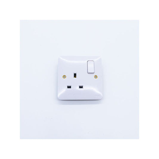 HAGER WMSS81 1 GANG SWITCHED SOCKET