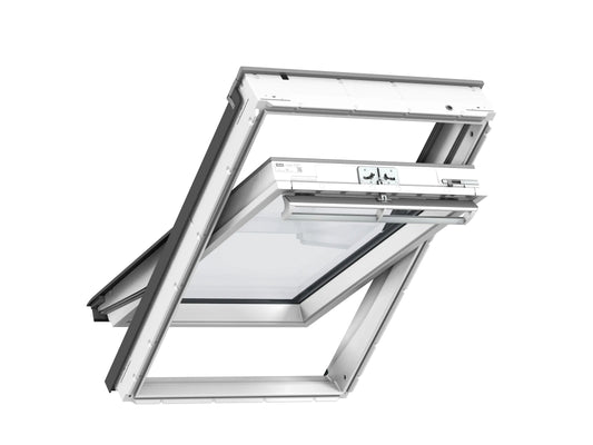 Velux GGU UK08 0070 Centre Pivot Roof Window M-Free 70-Pane 134 x 140cm White