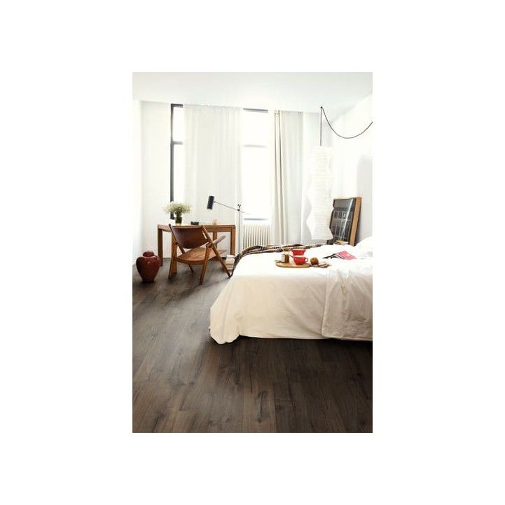 QUICKSTEP IMPRESSIVE 8mm 1.835m2 PER PACK CLASSIC OAK BROWN IM1849