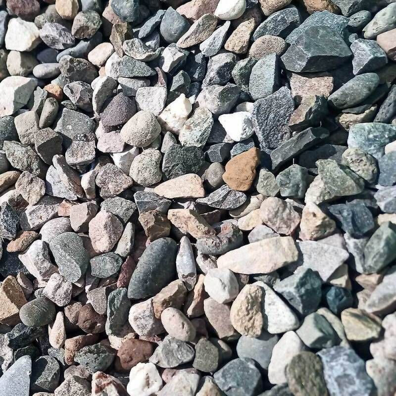 Lloyds Zone 2  Mini Bag Washed Gravel 10mm