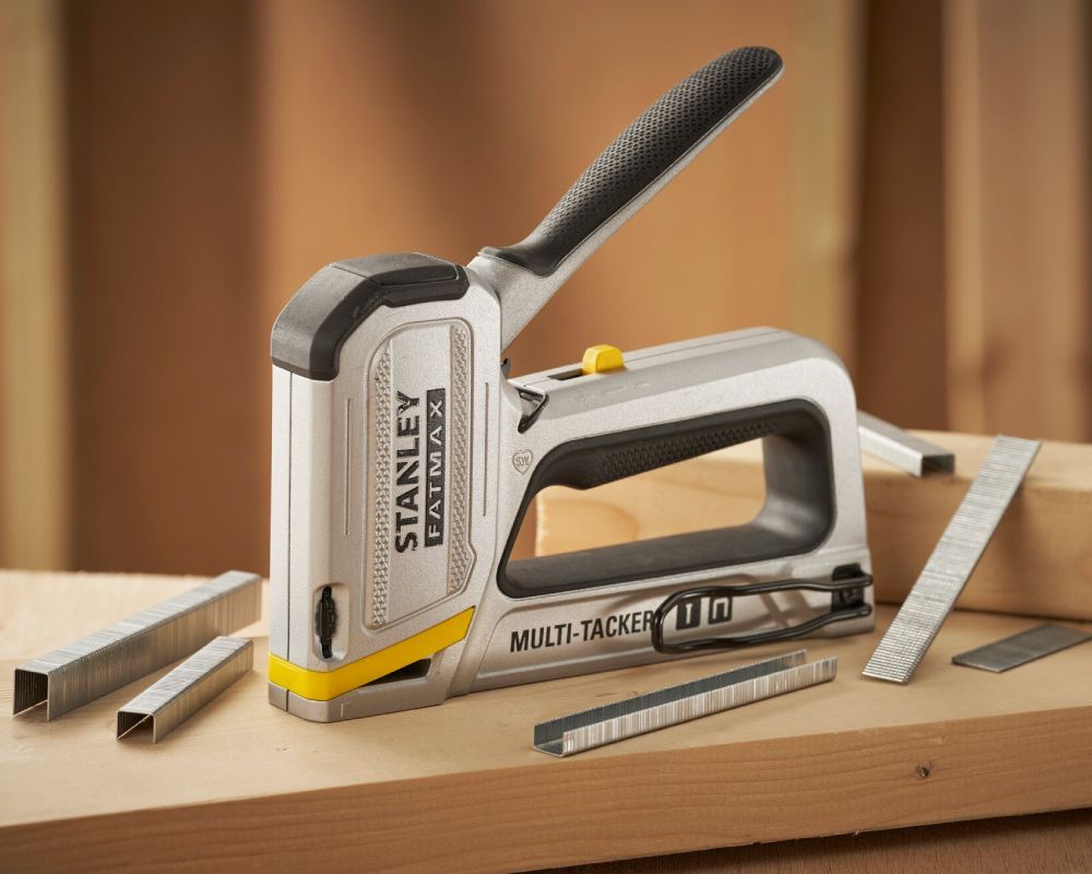 STANLEY STA070250 HEAVY DUTY STAPLE/BRAD GUN