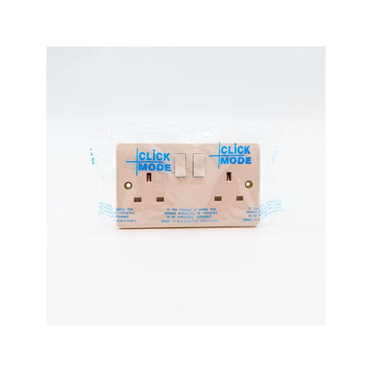 CLICK CMA036 2-GANG 2-POLE SWITCHED SOCKET OUTLET 13a