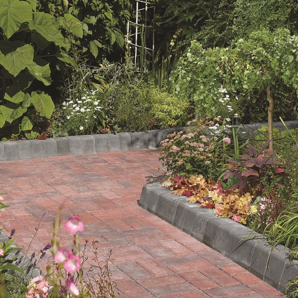 BRADSTONE SMALL KERB 125 x 100 x 125mm BRINDLE 40376