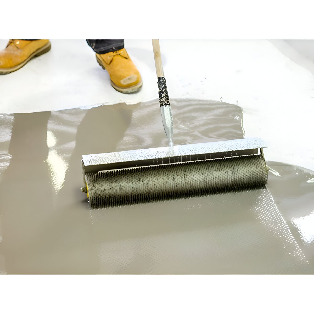 INSTARMAC UTF PROLEVEL ONE DEEP FILL FLOOR LEVELLER 20kg YELLOW BAG UTFPROLEVELONE20