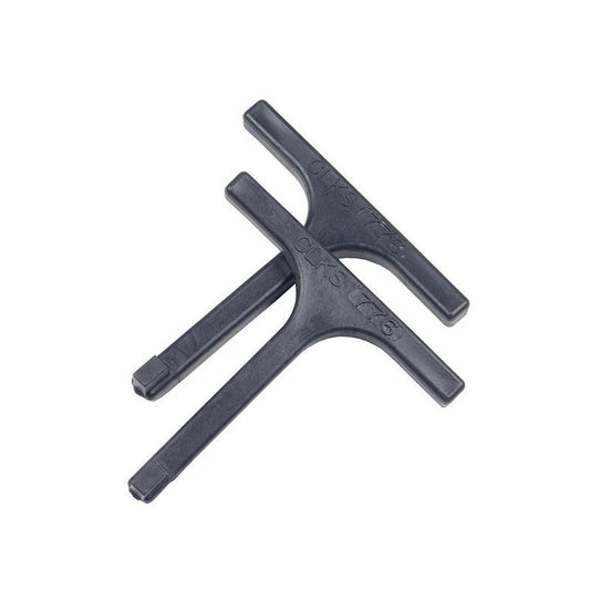 CLARK DRAIN PAIR OF LIGHT DUTY LIFTING KEYS FOR RECESSED COVERS CD776