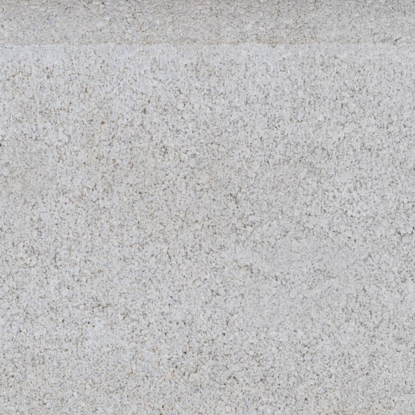 MARSHALLS ROUND TOP EDGING 600 x 150mm WHITE ED5700755