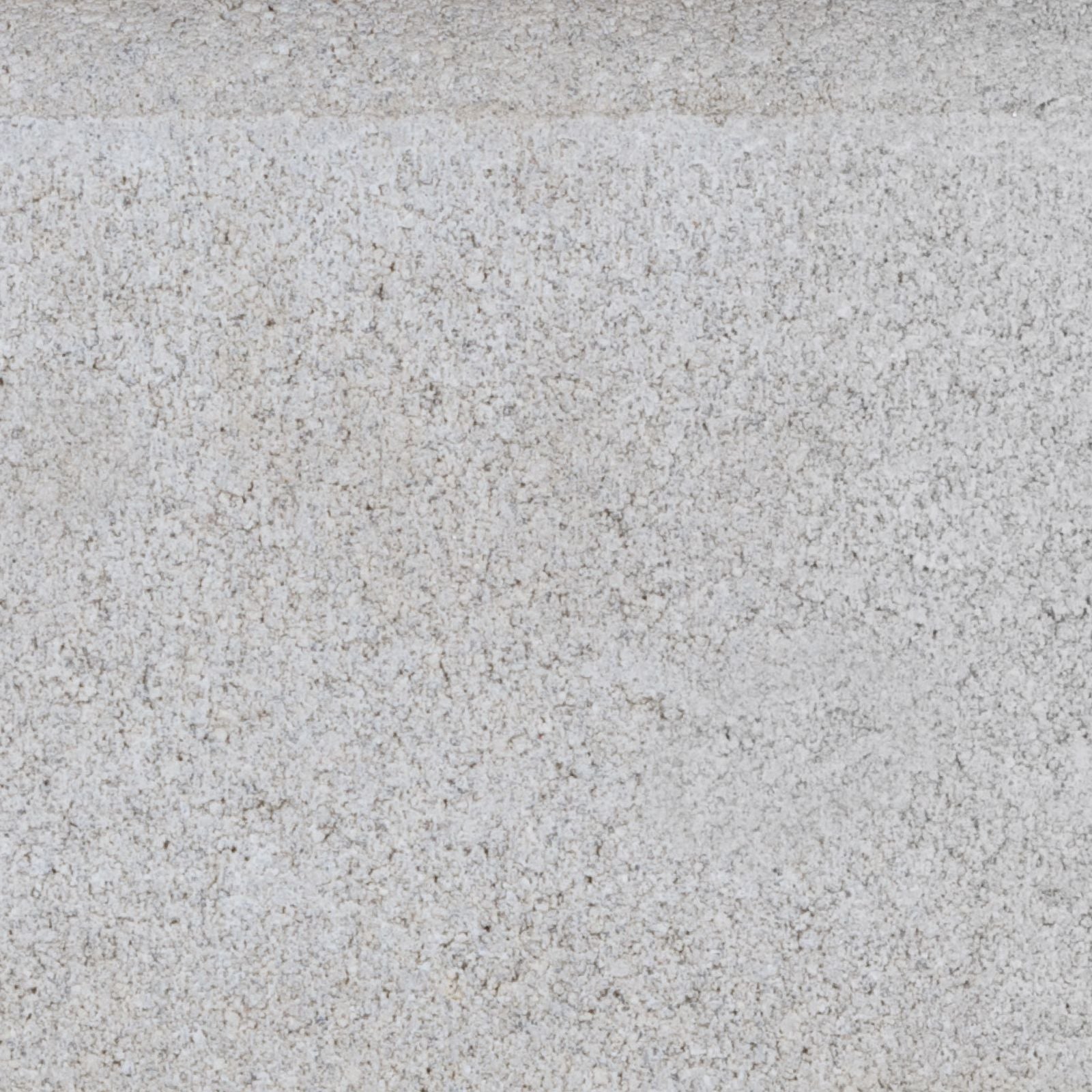 MARSHALLS ROUND TOP EDGING 600 x 150mm WHITE ED5700755