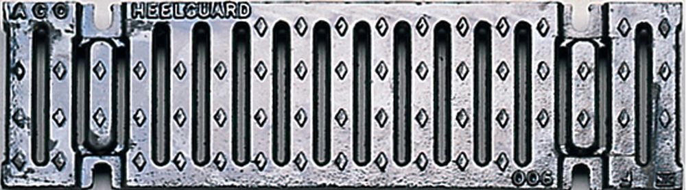 ACO F900 HEELGUARD DUCTILE IRON GRATING 500mm S100 0774