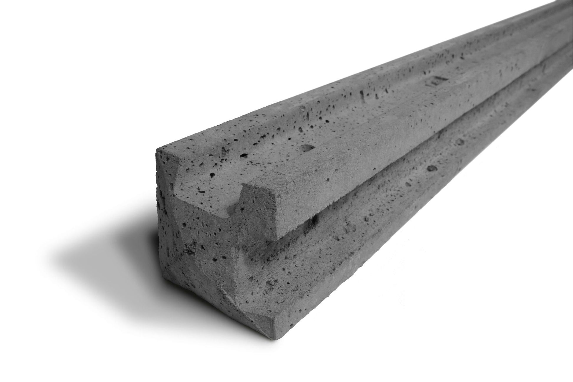 Supreme 4`6" 1370mm Ultra Slotted Concrete Corner Post SLT137CL