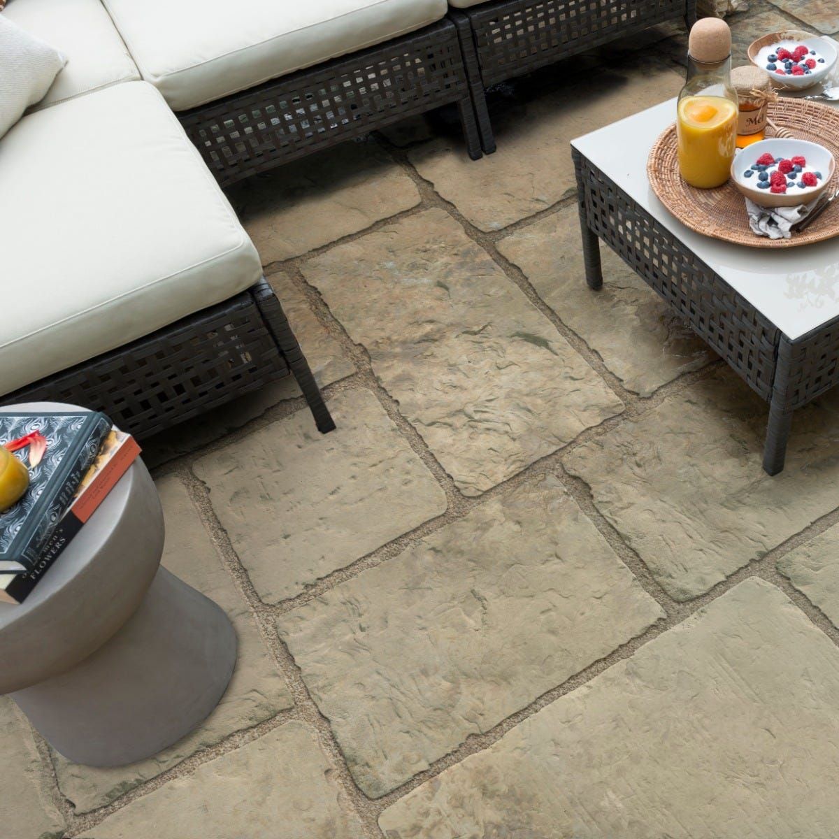BRADSTONE OLD TOWN PAVING 300 x 300 x 40mm OLD QUARRIED 23193