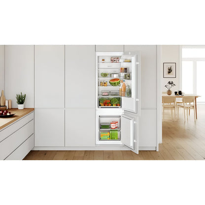 HOPKINS HOMES BOSCH KIV87NSE0G SERIES 2 BUILT IN LOW FROST 70/30 FRIDGE/FREEZER SLIDING HINGE