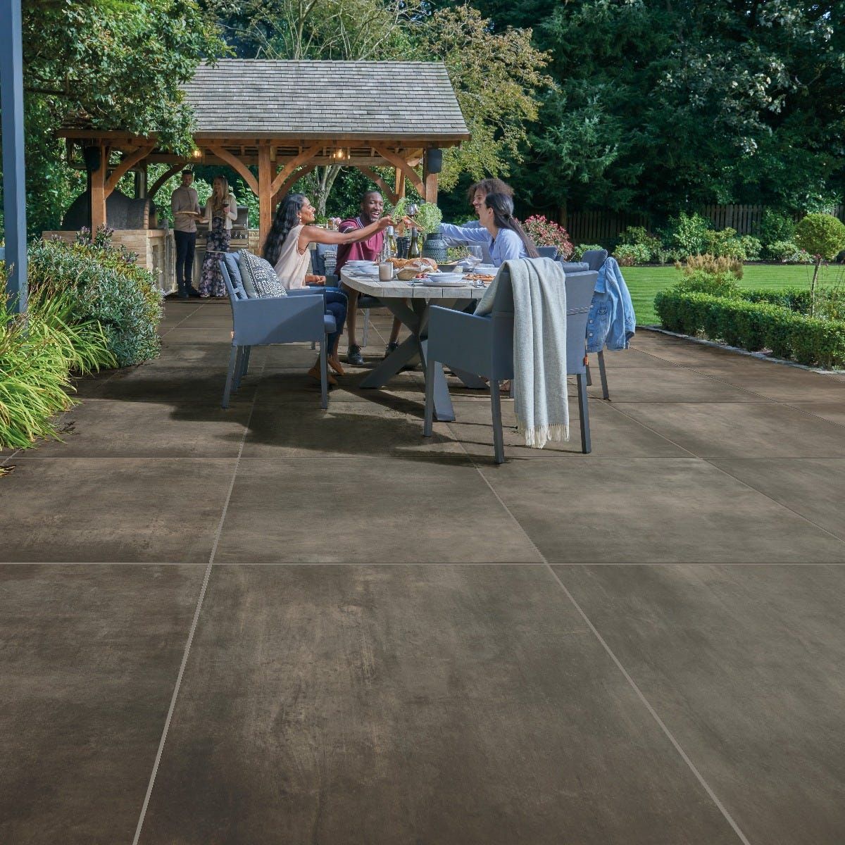 BRADSTONE FIERO PORCELAIN PAVING 900 x 900 x 20mm SILVER 23449