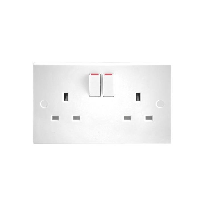 NEXUS 922 2-GANG SWITCHED SOCKET 13a