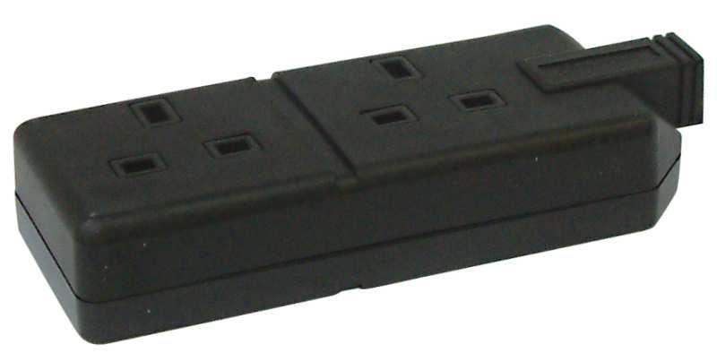 NEXUS ELS132B PERMAPLUG 2-GANG TRAILING SOCKET BLACK