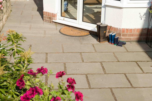 BOWLAND STRATFORD MEWS PAVING 600 x 450 x 45mm ANTIQUE GREY C74AG103