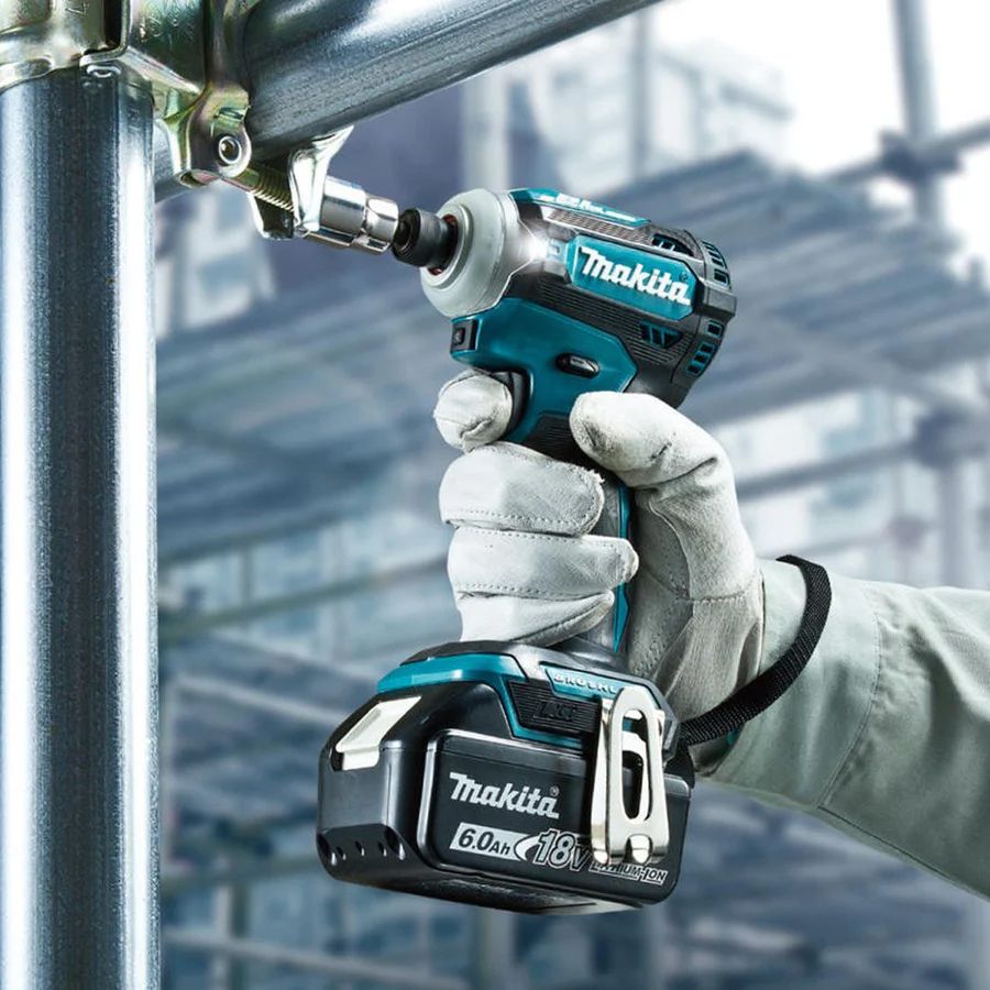 Makita 18V Brushless Impact Driver (body only) | DTD172Z 