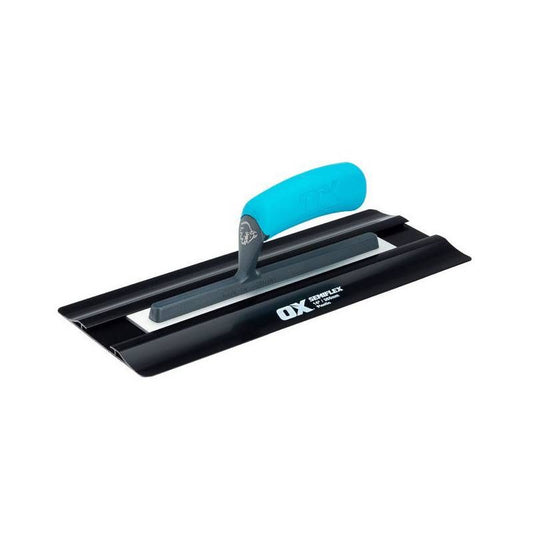 OX-P532414 PRO SEMI FLEX PLASTIC TROWEL 138 x 355mm