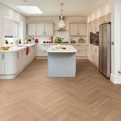 KARNDEAN PALIO CORE HERRINGBONE 596x149mm 1.954m2 MODENA SM-RCP6533