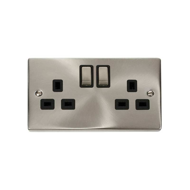 CLICK VPSC536BK SOCKET DP 2G SWD 13A