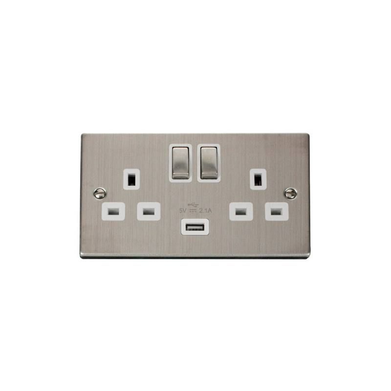 CLICK VPSS570WH 2G SWITCHED INGOT SOCKET WITH USB