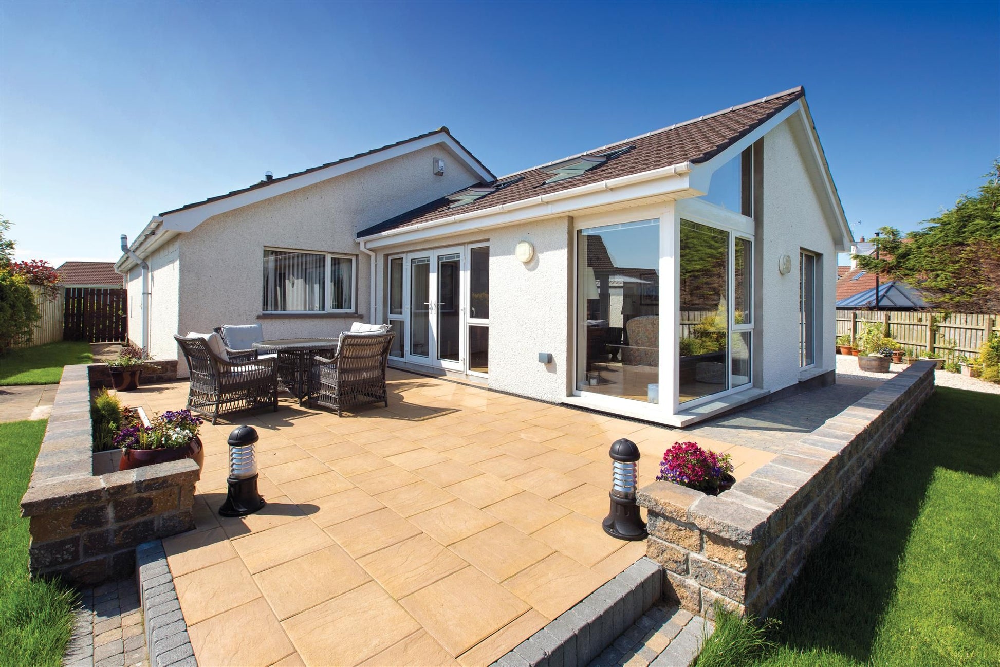TOBERMORE RIVEN FLAG 600 x 600 x 40mm BUFF FORIV60040BUFF