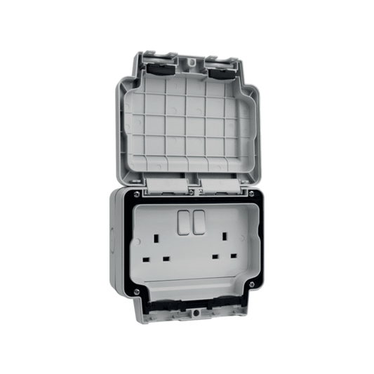 HAGER WXPSS82 2G IP66 OUTDOOR 2G SWITCHED SOCKET