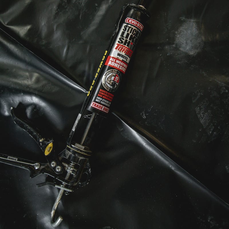 Evo-Stick Sticks Like Sh*t Turbo White 290ml