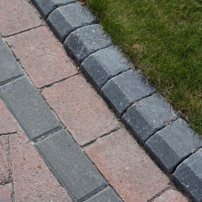 BRETT ALPHA ANTIQUE KERB CORNER BULL NOSE 125 x 125 x 125mm CHARCOAL ACBNCL (HGBB ONLY)