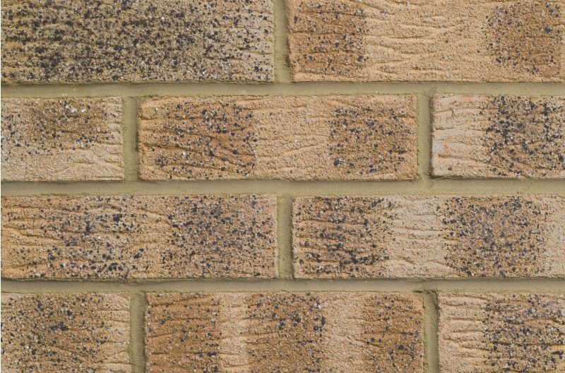 FORTERRA LBC LONGVILLE STONE BRICK 65mm (78 PER LEG) LONS