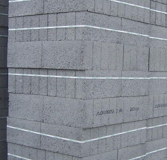 Holcim Masterlite Ultra Lightweight Solid Concrete Block 440 x 215 x 100mm 3.6N (90 Pack)