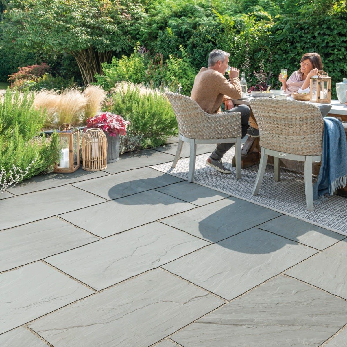 BRADSTONE NATURAL SANDSTONE PAVING 300 x 300 x 22mm AUTUMN GREEN 66514