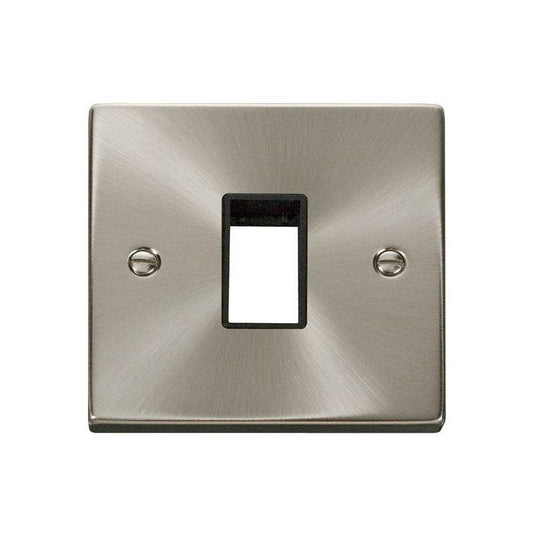 CLICK VPSC401BK 1 GANG PLATE SINGLE APT MG