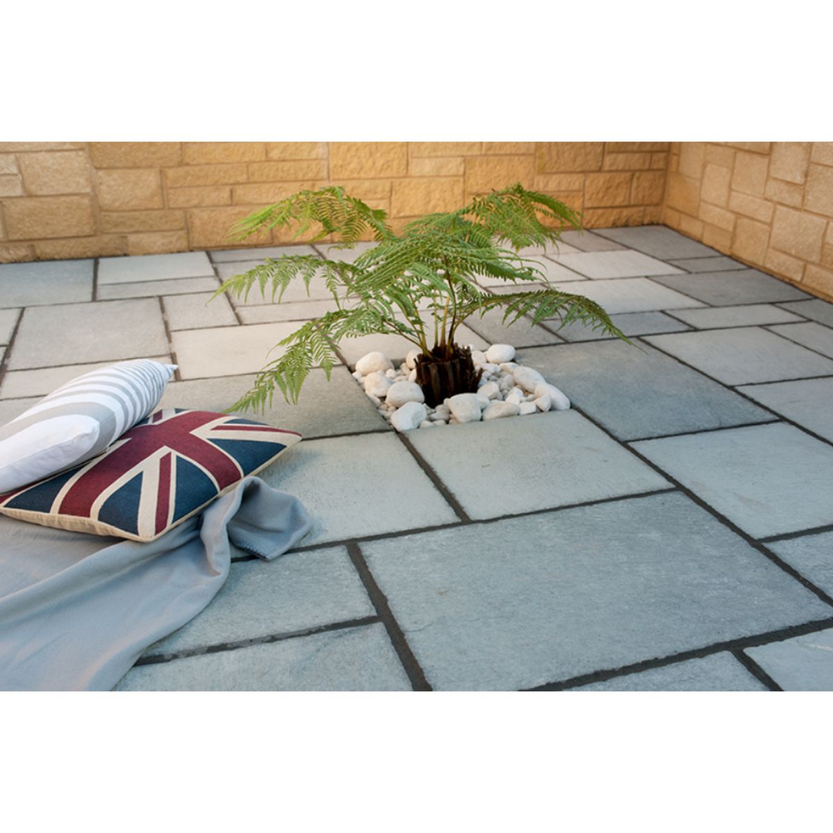 BOWLAND LAKELAND PAVING 200 x 400 x 35mm CUMBRIAN SLATE C46CS102