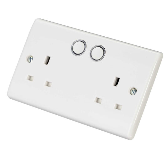 BG 13A 2 Gang Smart Switched Socket White