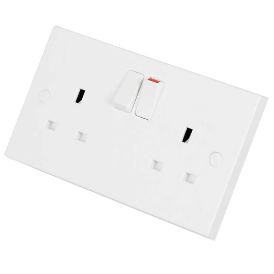 BG 900 Series 13A DP 2 Gang Switched Socket White