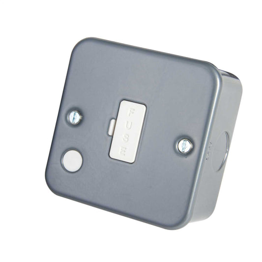 BG 13A Unswitched Fused Spur with Flex Outlet Metal Clad