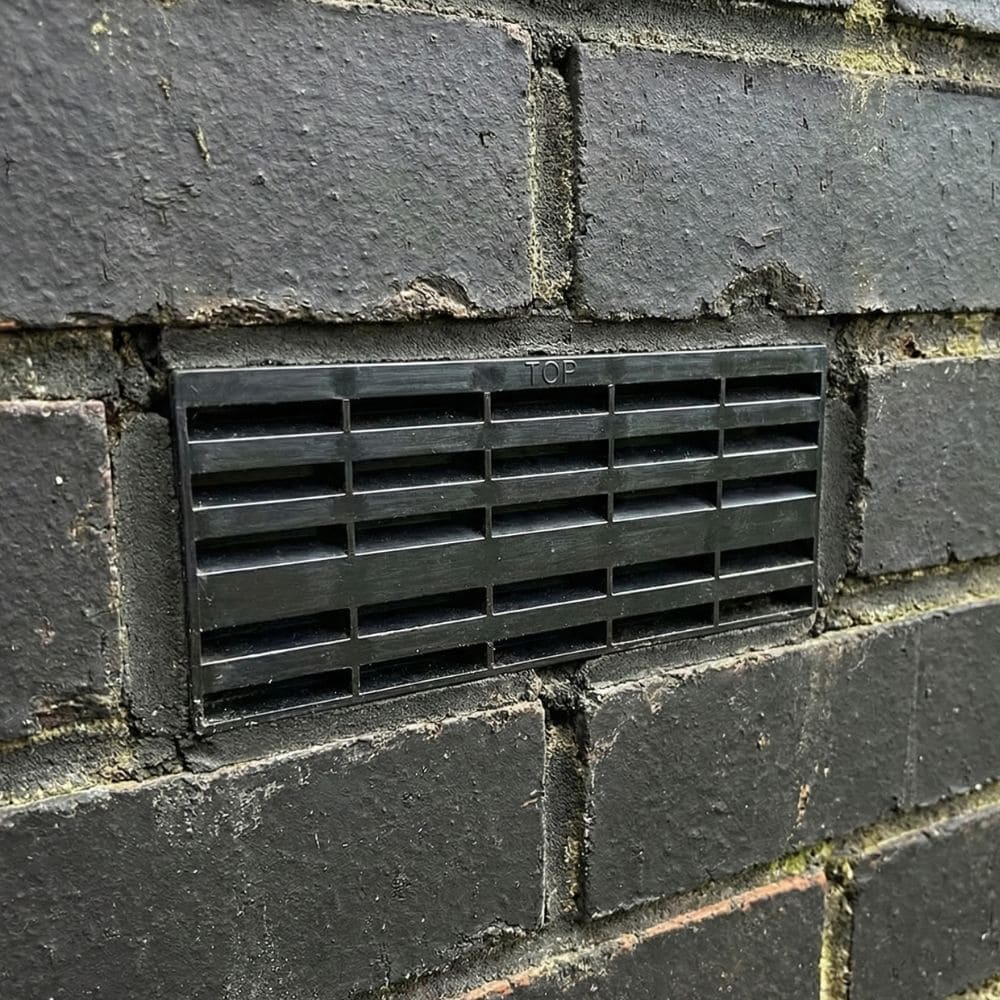 Plastic Air Brick Black 76mm x 229mm (9" x 3")