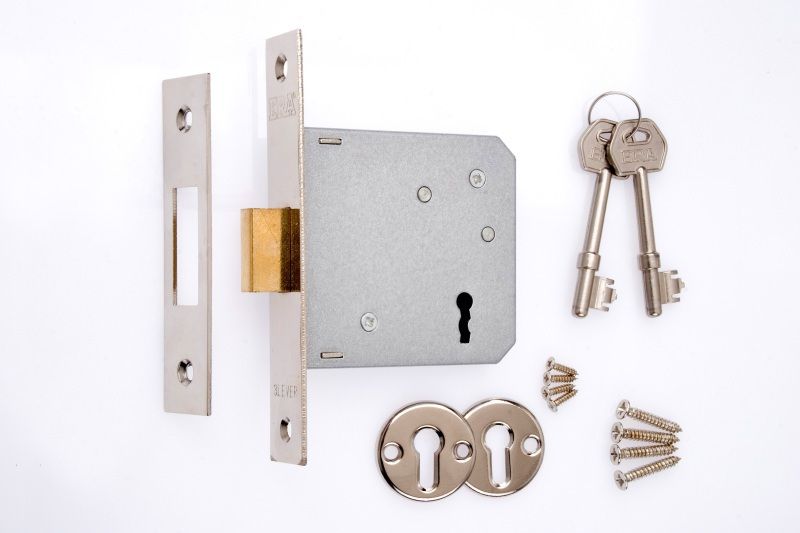 ERA 3 LEVER DEADLOCK 75mm CHROME VISI PACK 572-62