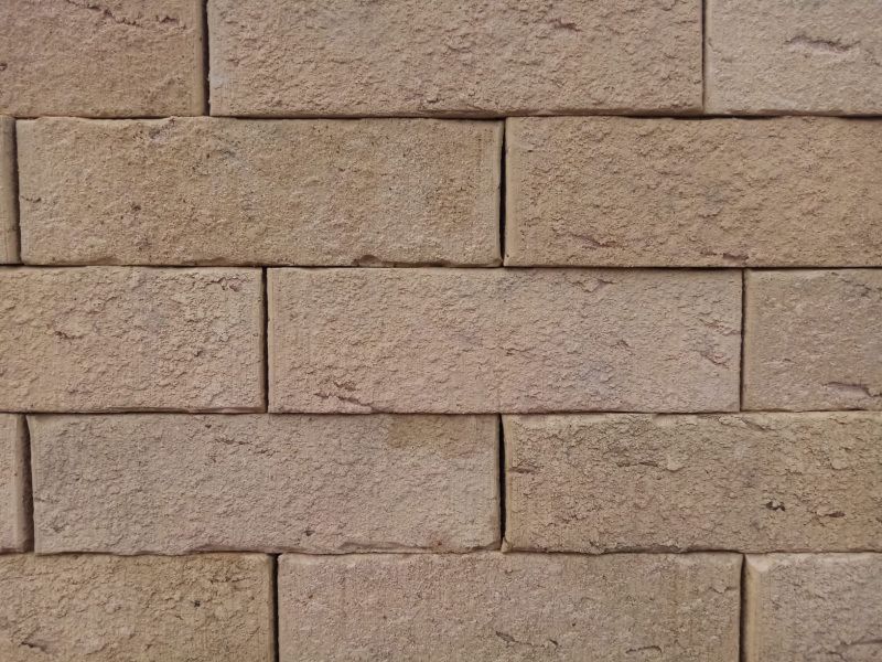 TBS FIELDHOUSE KLINKER BUFF SANDFACED BRICK 65mm (LLAY ONLY)