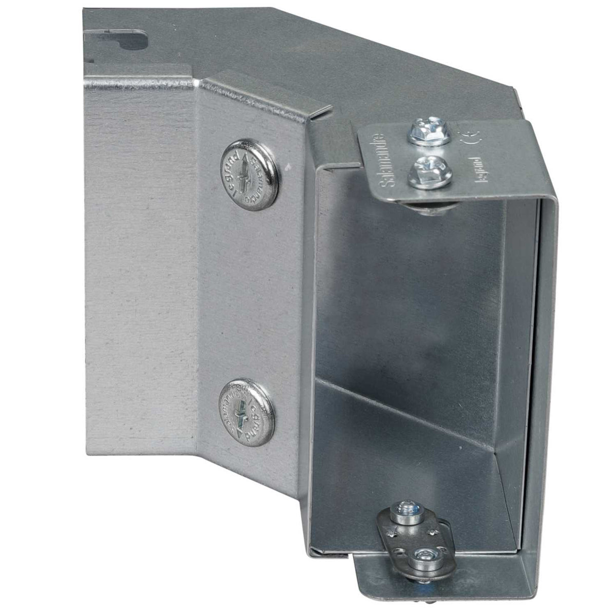 100mm x 50mm 90° IP4X Gusset Inside Lid Bend for Trunking (Sold in 1's)