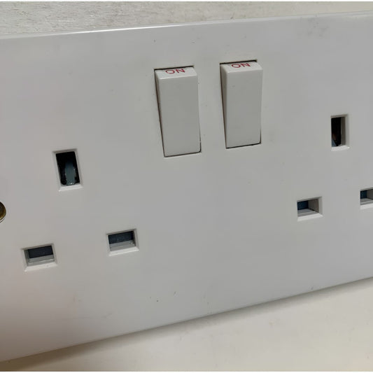 SPARKPAK E40 2-GANG FLUSH SWITCH SOCKET PREPACK