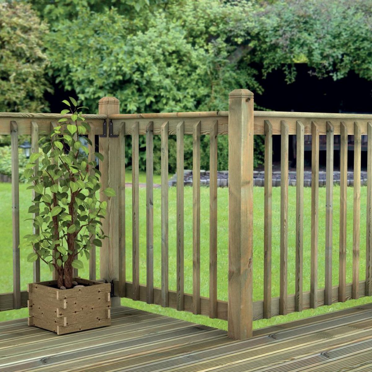 UC3 TREATED CHAMFER & BEADED NEWEL 82 x 1250mm DEP12CB