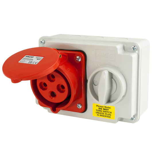 MCG 32A 3P+E 415V Interlocked Switched Socket IP44