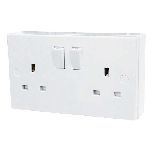 F4P 13A 1 to 2 Gang Switched Converter Socket White