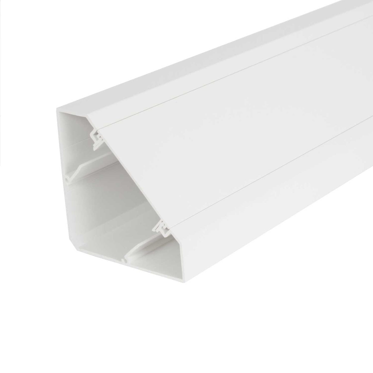 Centaur Bench Trunking with Lid White (3m Length)